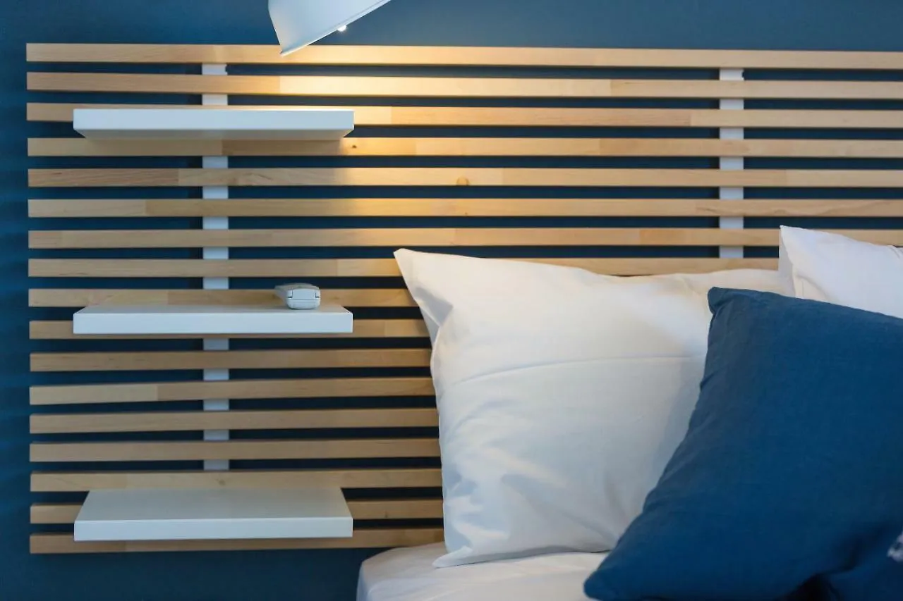 Seafront Deluxe Apartment Rethymno  Rethymno (Crete)