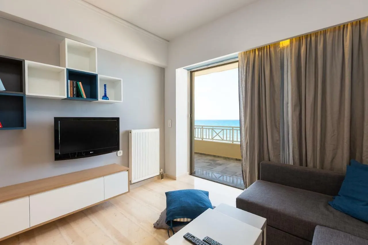Seafront Deluxe Apartment Rethymno